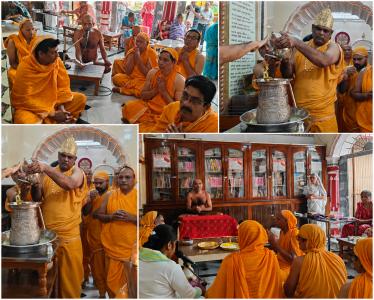 श्री दिगंबर जैन बड़ा मंदिर (मालवीय रोड) में श्री नवोदय तीर्थ वर्षायोग 2026 के अंतर्गत संपन्न हुए धार्मिक अनुष्ठान, अष्टान्हिका पर्व के चतुर्थ दिवस पर प्रभु आदिनाथ जी के समक्ष हुई भव्य शांतिधारा।