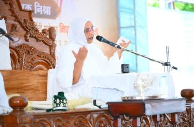 आत्मा को समझकर संयम, समर्पण और प्रेम के रास्ते पर चलें, तभी जीवन बनेगा सार्थक : साध्वी मंजुलाश्रीजी
