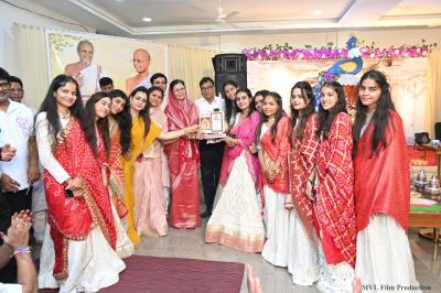 कड़े मुकाबले में निपुणा अलंकार मंडल एवं समता युवा संघ संयुक्त विजेता, भिलाई का संभवनाथ महिला मंडल द्वितीय।
