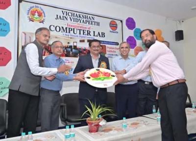 इंडियन ऑयल कॉरपोरेशन लिमिटेड की CSR पहल के सहयोग से विचक्षण जैन विद्यापीठ में कंप्यूटर लैब का उद्घाटन।